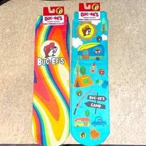 BUC-EE’S Adult Unisex Crew Socks - 2pairs - “Retro” & “Camper” NWT 🌟🌟🌟